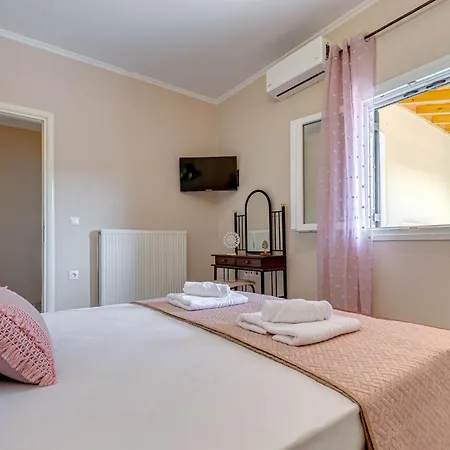 J And P Nature's Escape Holiday home