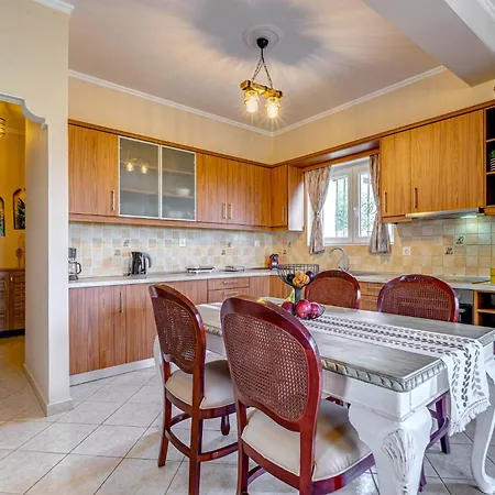 J And P Nature's Escape Holiday home *